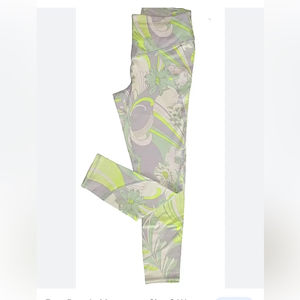 FREE PEOPLE  Movement Wave Crush Lime Leggings Yoga Small New ✨brand new✨